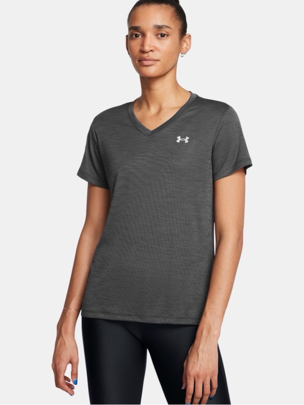 Under Armour Tech V-Neck Short Sleeve Tee. Size L